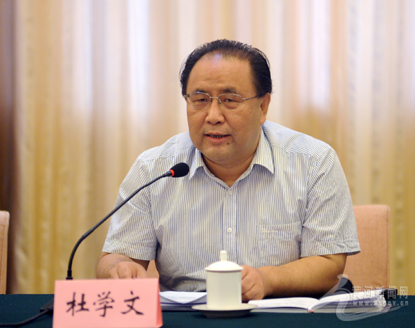 山西省纪念梅花奖创办30周年暨人才建设座谈会在太原召开,胡苏平出席。