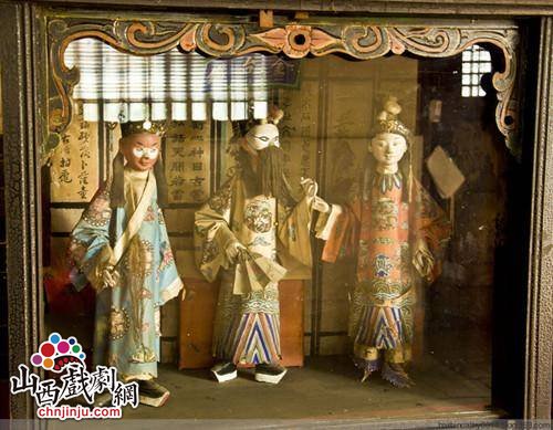 平遥纱阁戏人:生末净旦丑俱全 唱念做打齐开演