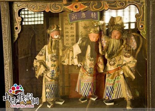 平遥纱阁戏人:生末净旦丑俱全 唱念做打齐开演