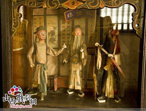 平遥纱阁戏人:生末净旦丑俱全 唱念做打齐开演
