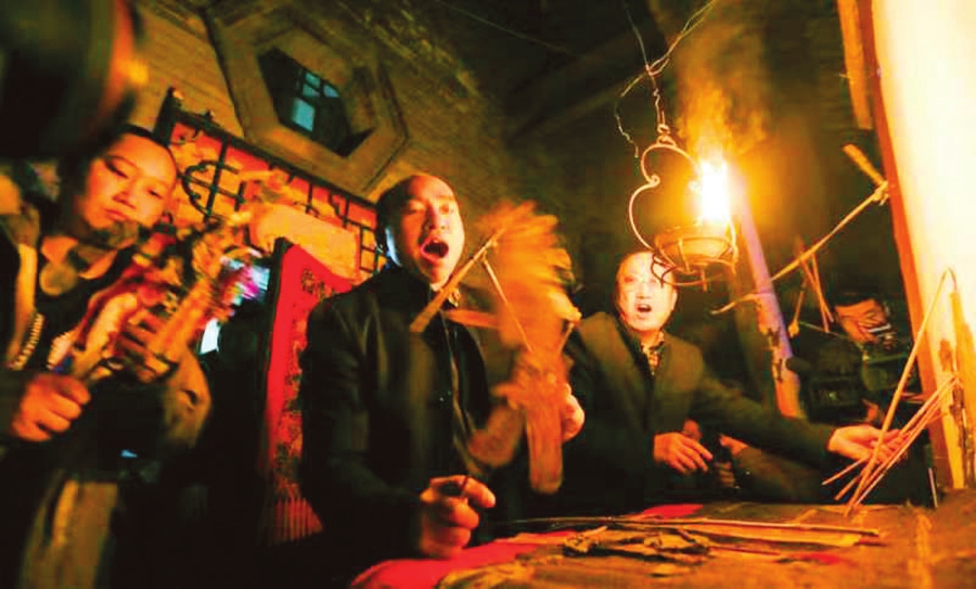 点击放大