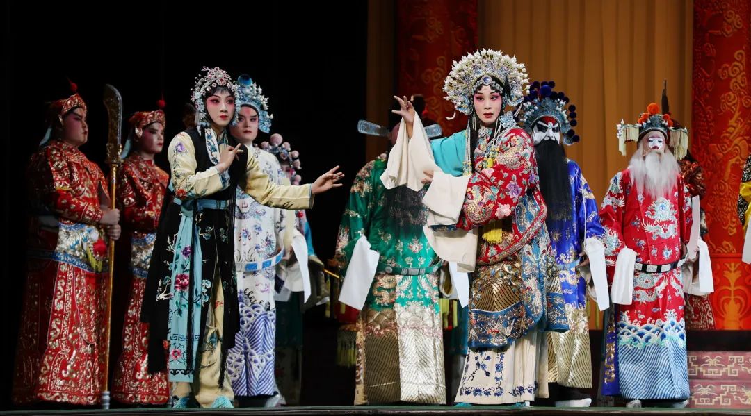 豫剧《宇宙锋》在第五届豫剧艺术节上取得佳绩