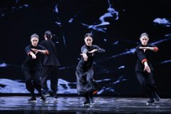 传统文化舞剧为何频频走红？